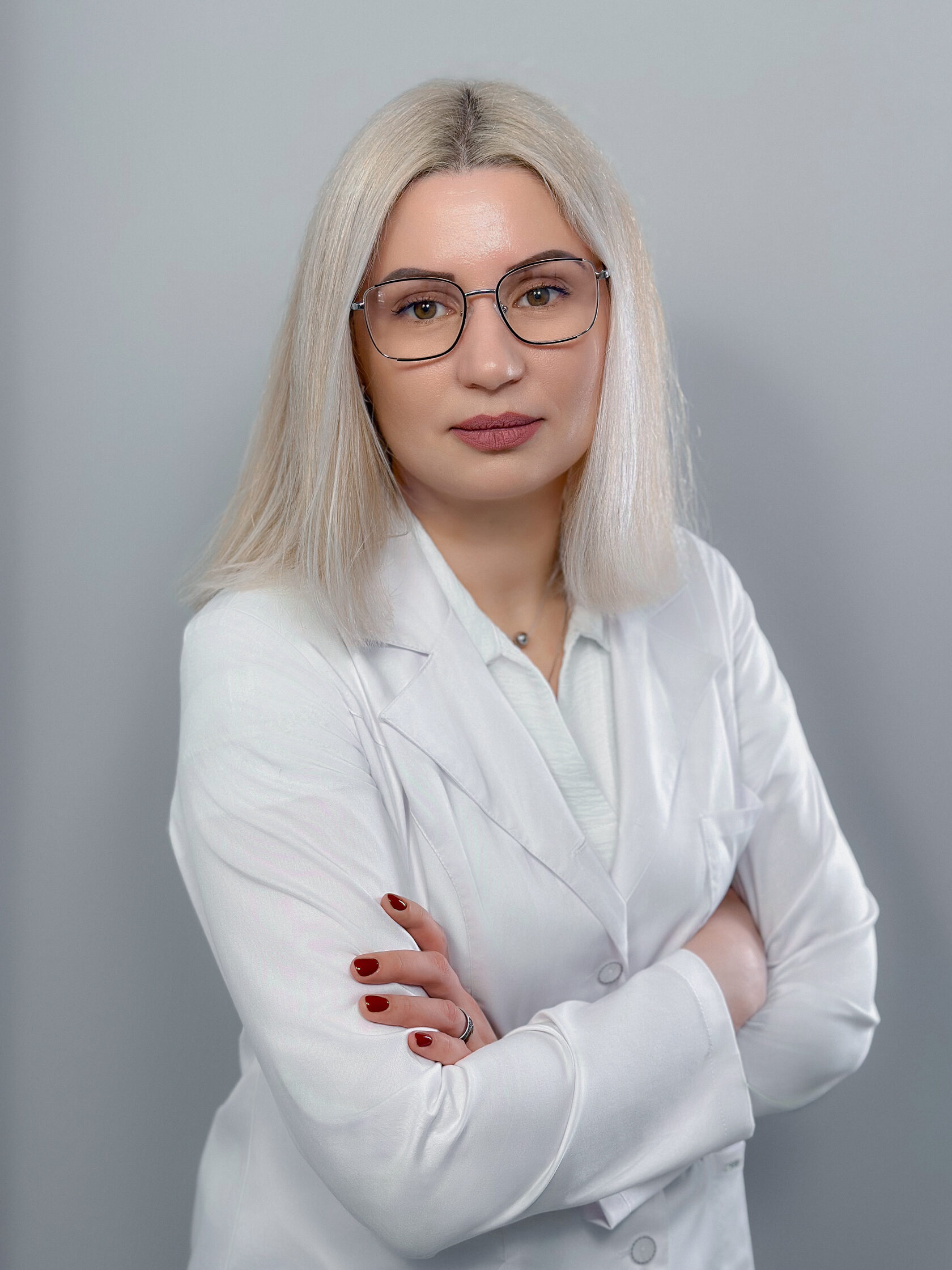 Балеева Ольга Николаевна — Психотерапевт, КПТ, клиент-центрированный подход